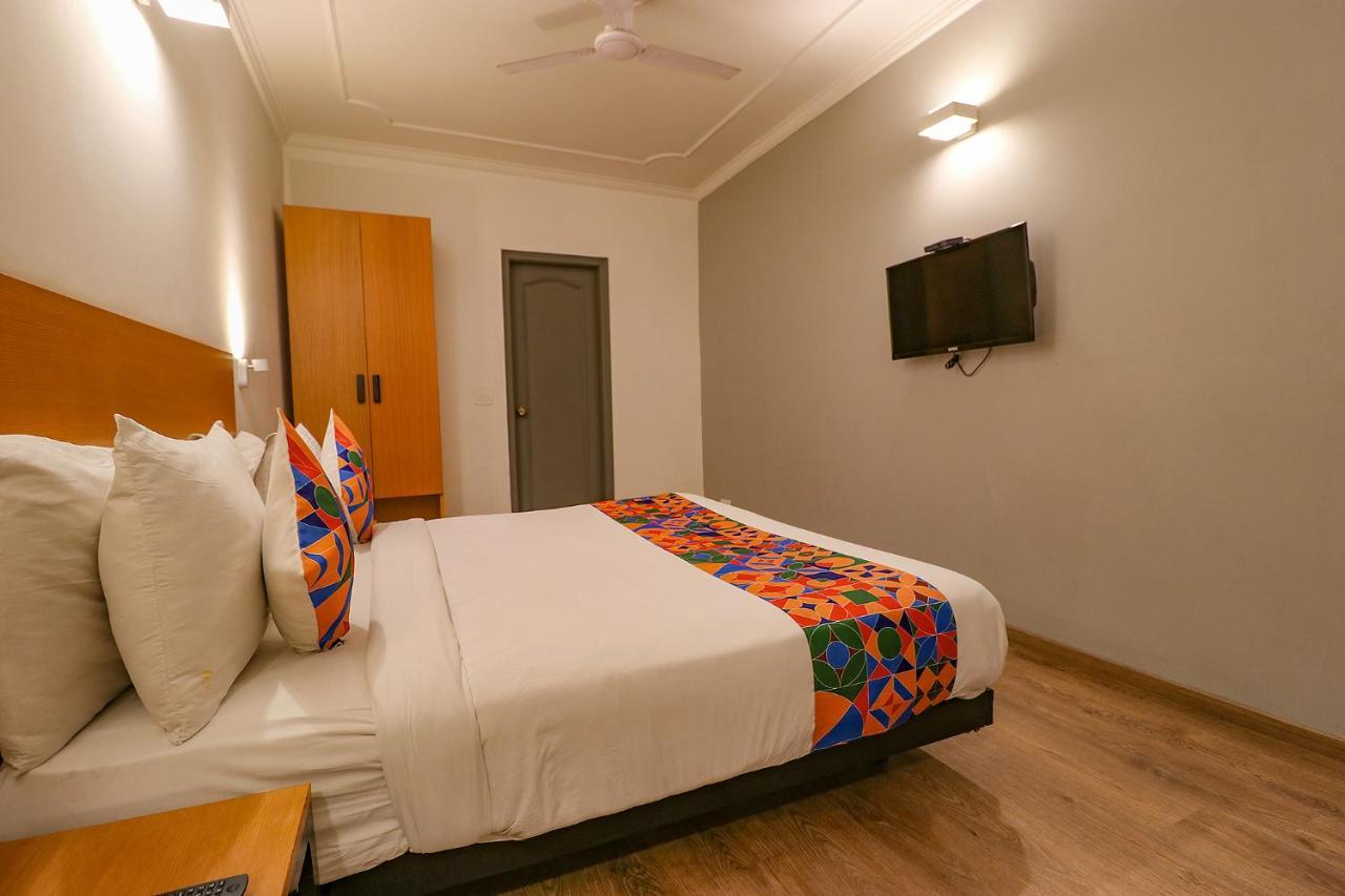 Fabhotel Lord Inn New Delhi Eksteriør billede