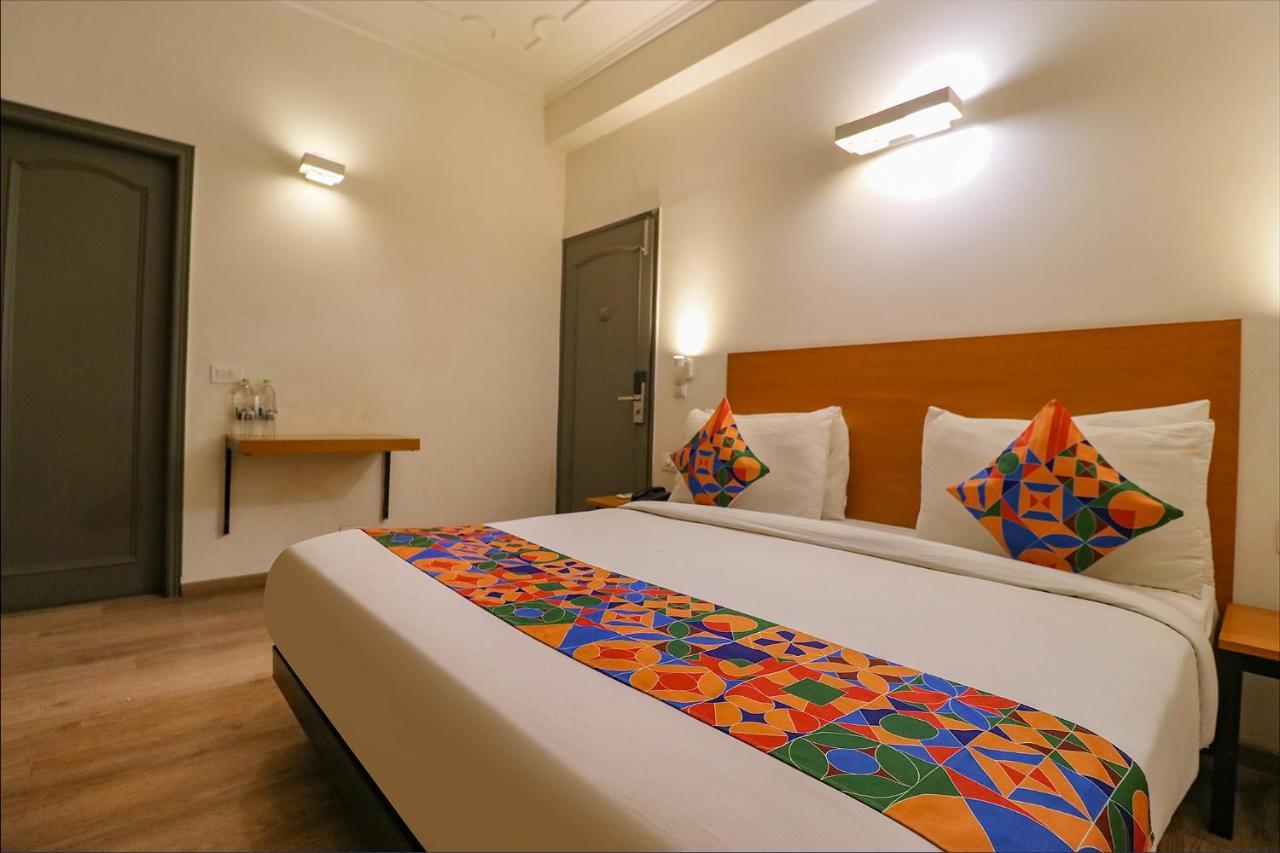 Fabhotel Lord Inn New Delhi Eksteriør billede