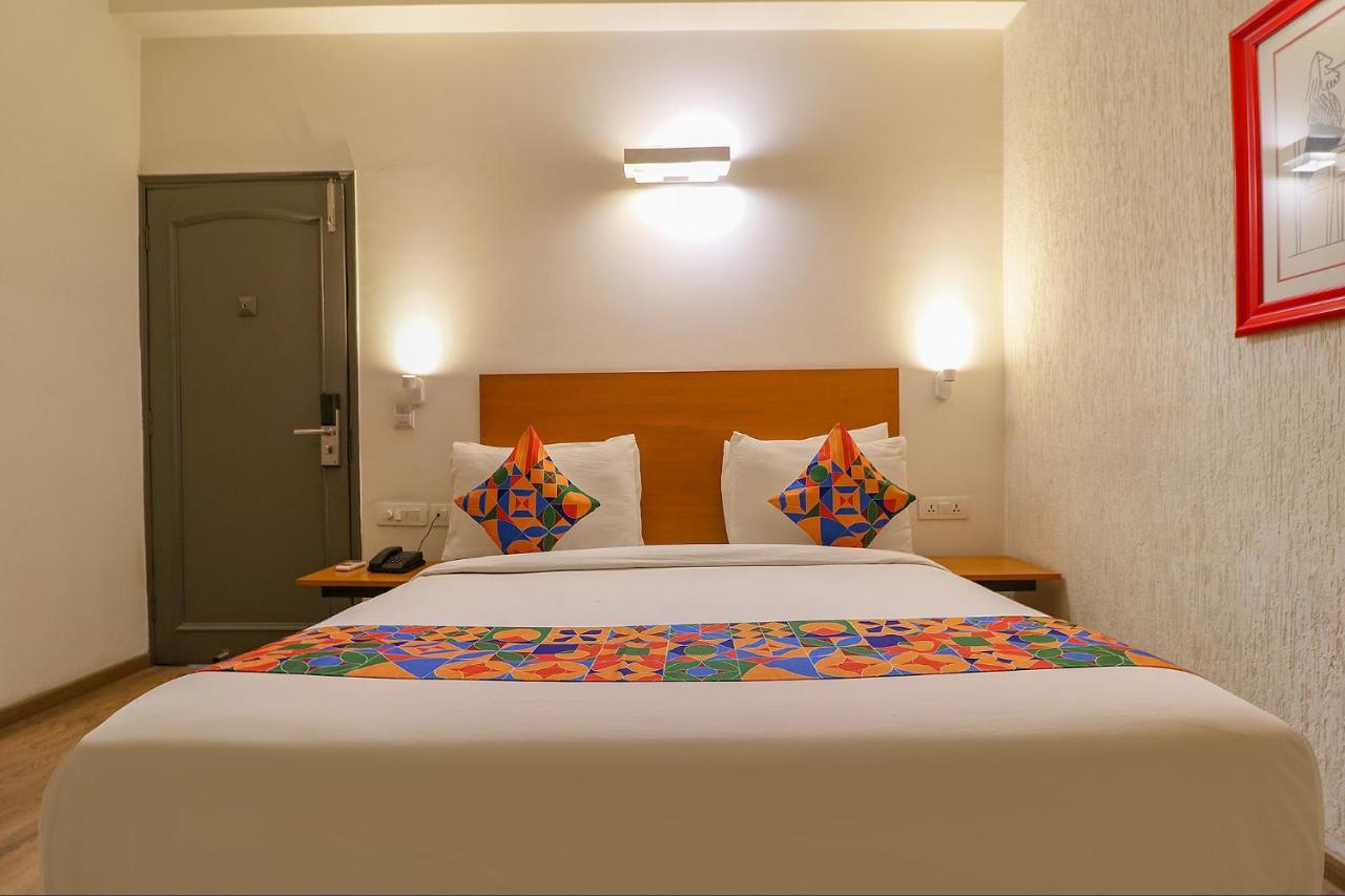 Fabhotel Lord Inn New Delhi Eksteriør billede