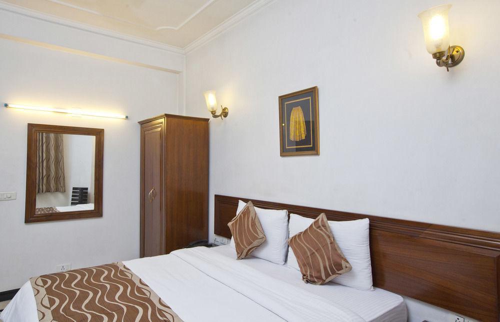 Fabhotel Lord Inn New Delhi Eksteriør billede